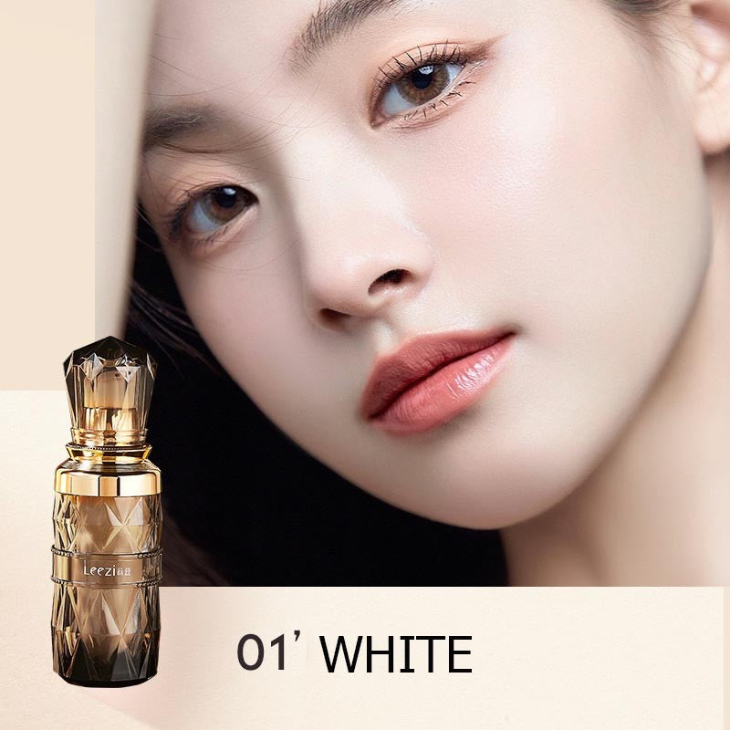 Soft matte long-lasting makeup foundation light and moist