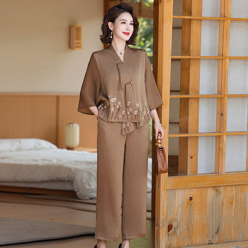 Summer loose fashion suits for middle-aged and elderly women