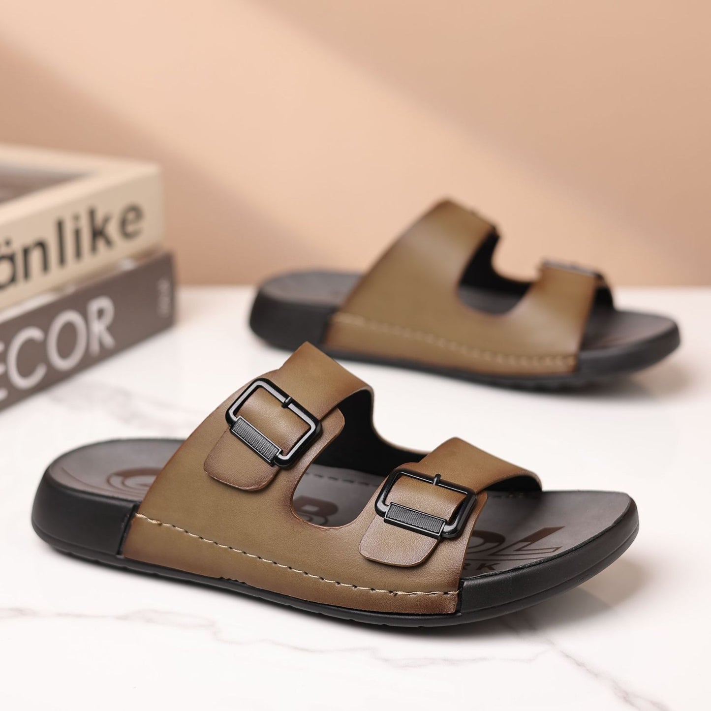 Men's summer breathable leather sandals