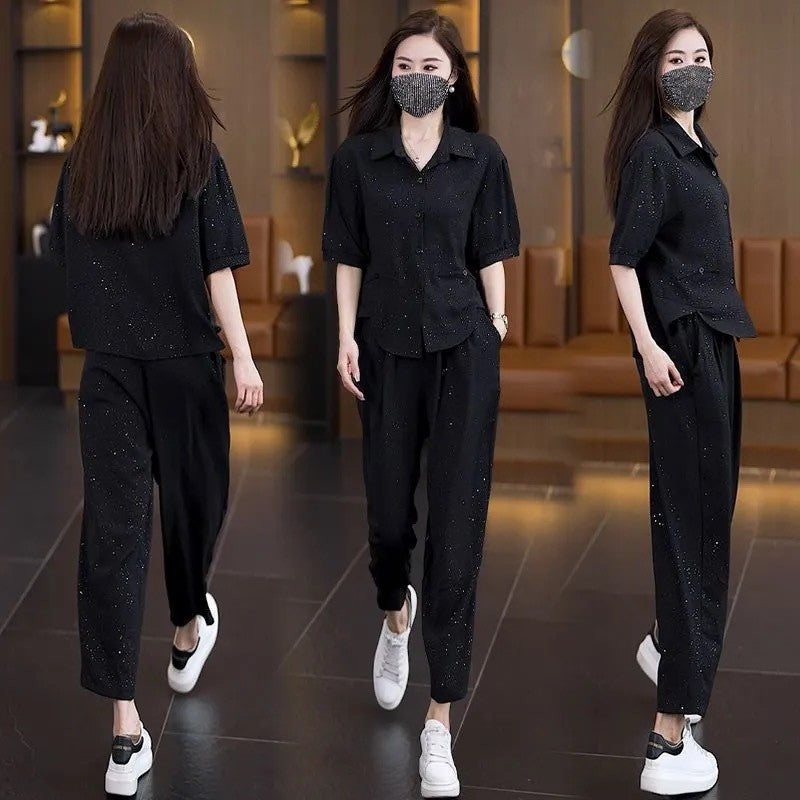 Summer wear with a complete set of fashionable and stylish two-piece suits