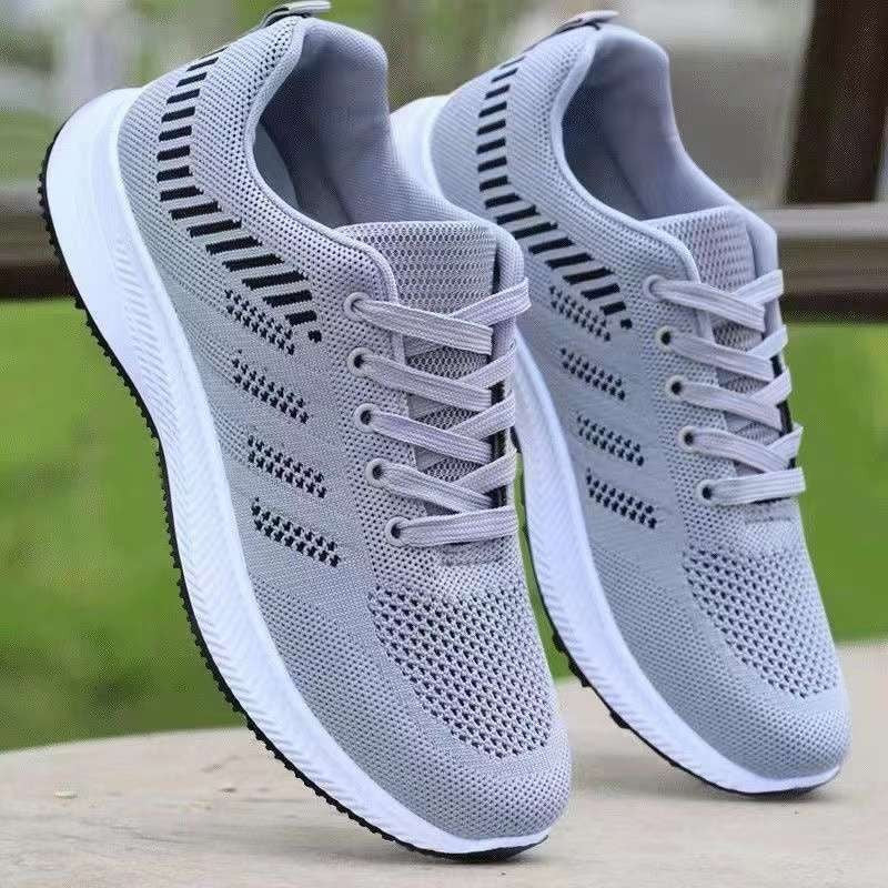 Men's summer soft sole breathable casual sports shoes